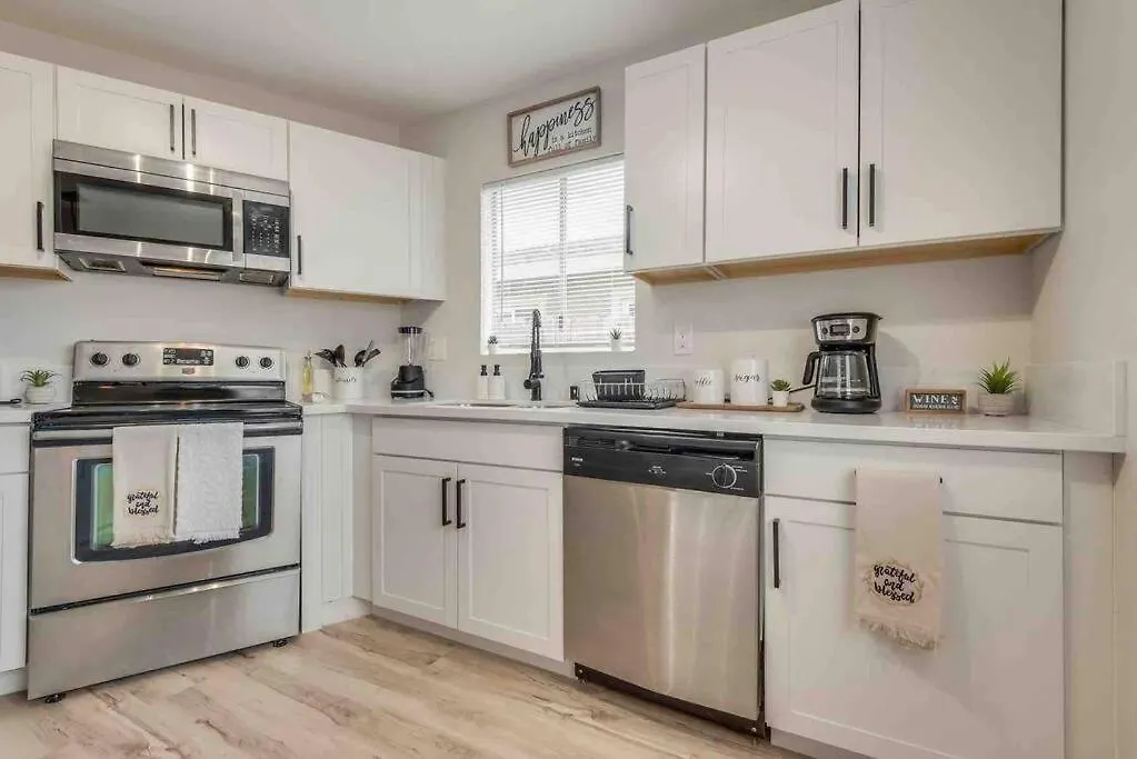 Cozy Home! 16 Min Away From Strip And Fremont Las Vegas Apartment